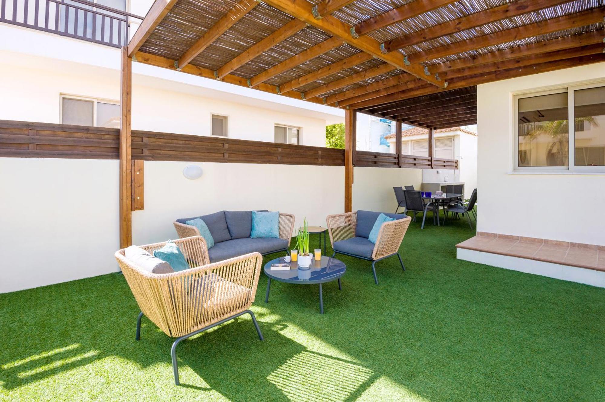 Villa Oasis Pernera Екстер'єр фото